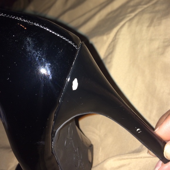 Classic Pump!! 👠 - Picture 3 of 3