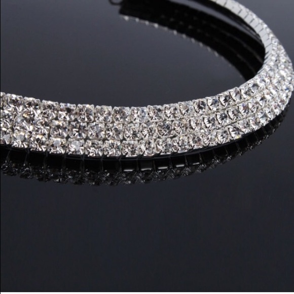 Three Rows Rhinestone Necklace Choker Earring Set - Picture 2 of 2