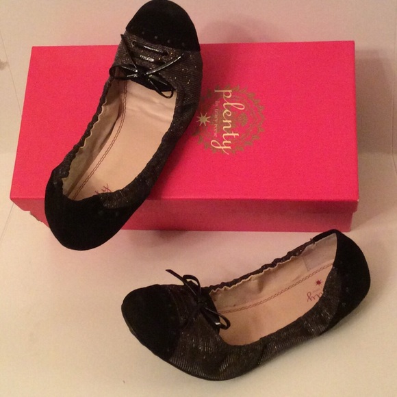Plenty by: Tracy Reese Shoes - 💕NWT💕  Metallic Black Flats