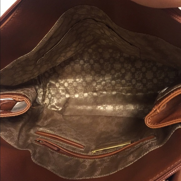 IVANKA TRUMP - Picture 3 of 4