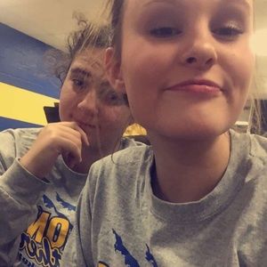 Meet your Posher, Katelyn