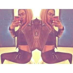 Meet your Posher, June