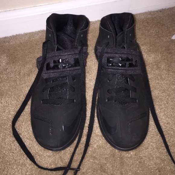 Nike Labron Basketball shoes