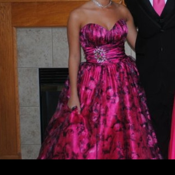 Prom dress