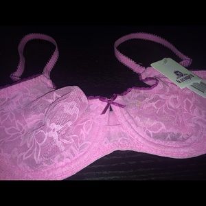 Super cute brand new bright pink lace bra!