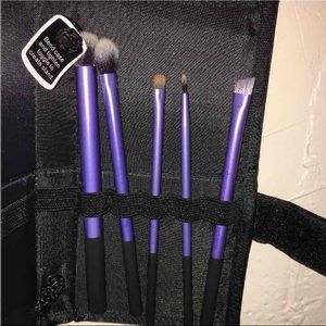 New Makeup Brushes