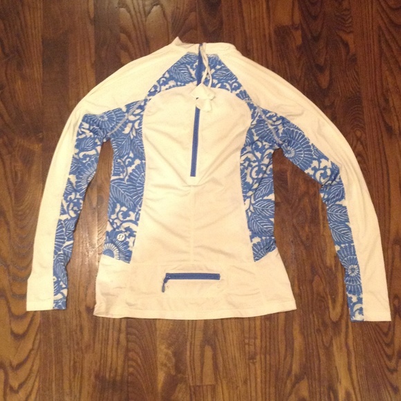 Lululemon long sleeve top