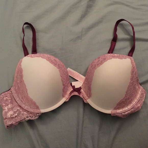 VICTORIAS SECRET DREAM ANGEL PUSH UP NWOT❤️