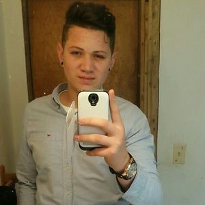 Meet your Posher, Andres