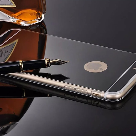 ✨Mirrored iPhone 6 Plus Case✨