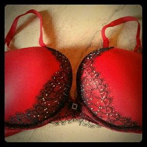 Victoria Secret Bombshell ( miraculous ) Bra