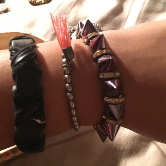 Random bracelets