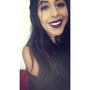 Meet your Posher, Mayra