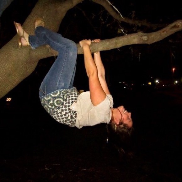 Meet your Posher, Jessie! - Picture 3 of 5