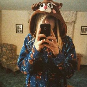 Meet your Posher, Briana