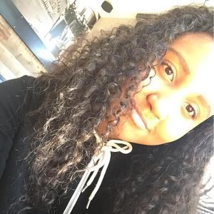 Meet your Posher, Hope