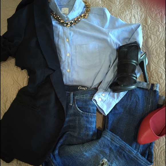 Gap Shrunken Boyfriend Shirt
