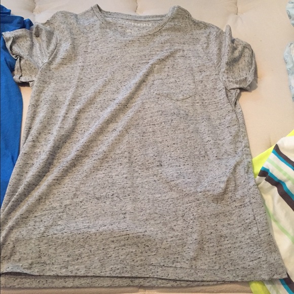 Men's t shirt