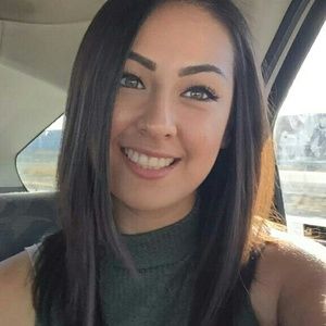 Meet your Posher, Cindy