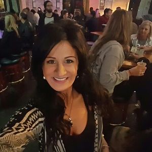 Meet your Posher, Ash