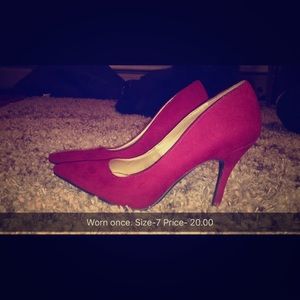 Wine red Pointed toe heels