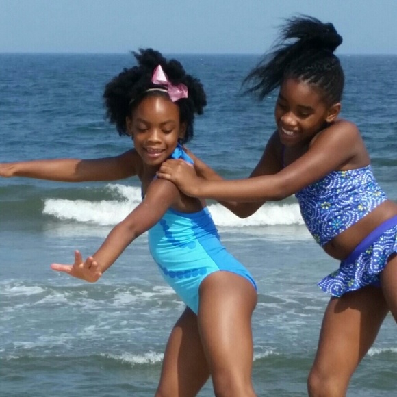 Meet Your Posher----The Tei @iamthetei - Picture 3 of 7