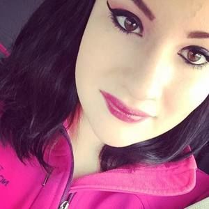 Meet your Posher, Casey