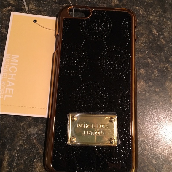 Accessories - iPhone 6/6S cell phone cover black nwt