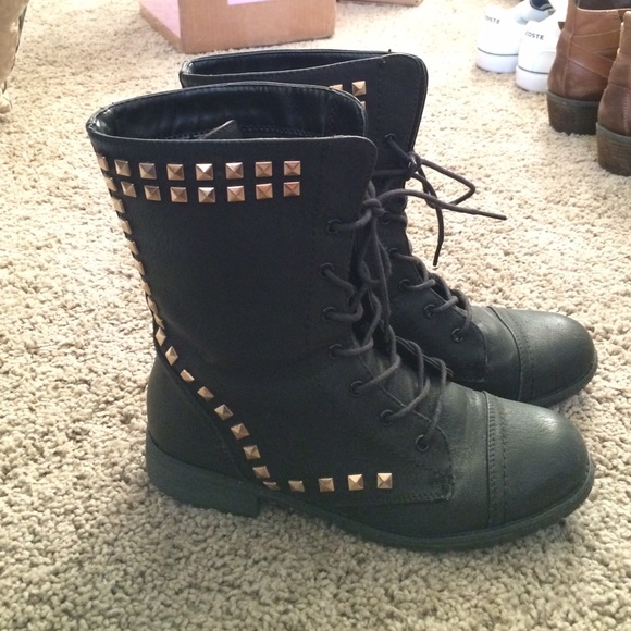 **SOLD** Studded Combat Boots - Picture 1 of 4