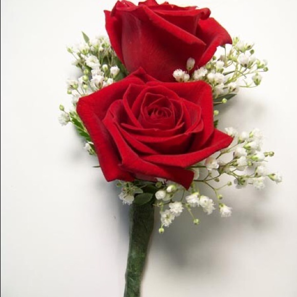 Corsage - Picture 1 of 1