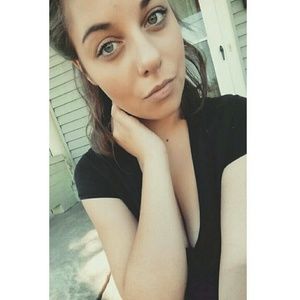 Meet your Posher, Kelsey