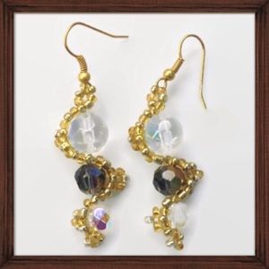 "It's A Twista!" Glass Crystal Earrings.