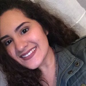 Meet your Posher, Erikah