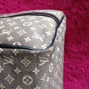 LV SPEEDY IDYLLE additional pictures