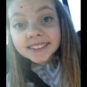 Meet your Posher, Tori