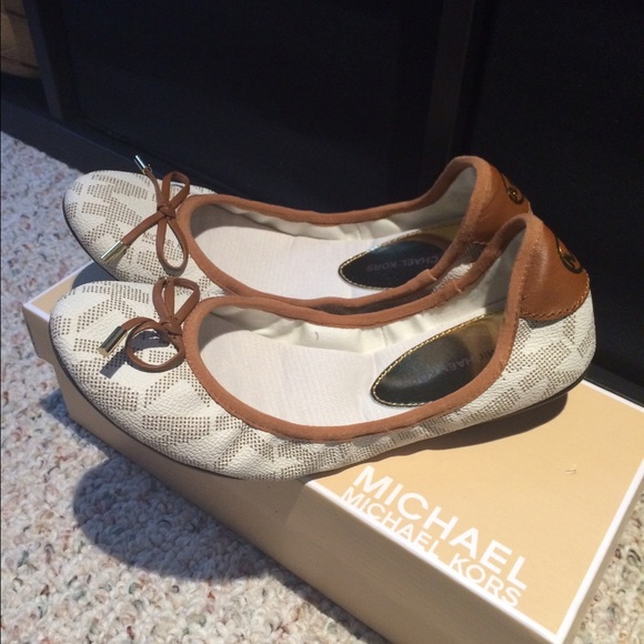 Michael Kors City Ballet shoes