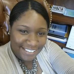 Meet your Posher, Kendra