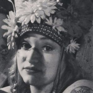 Meet your Posher, Melina