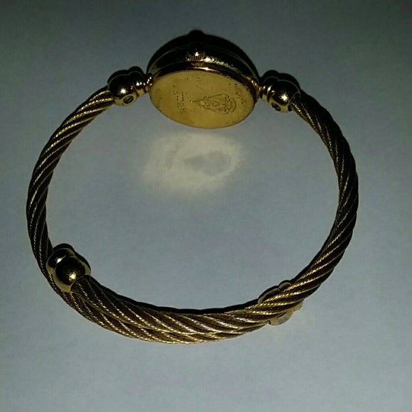 Gucci watch - Picture 3 of 4