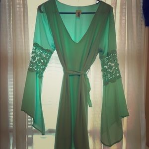 Mint lace/bell sleeved dress