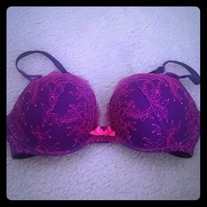Victoria's Secret bombshell bra