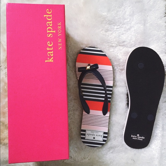 Kate spade size 6 flip flops