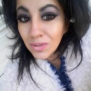 Meet your Posher, Priscilla