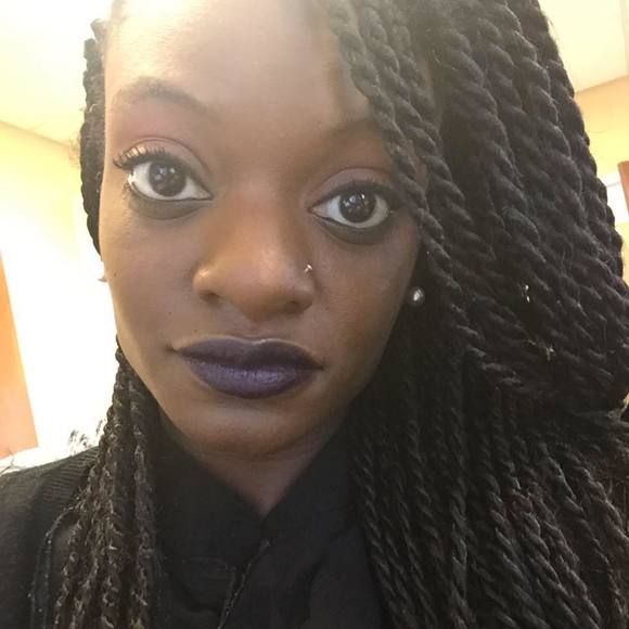 Meet your Posher, Jasmine - Picture 1 of 1