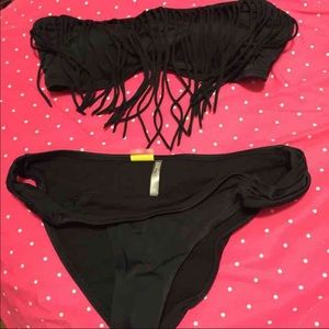 Black bikini w/ tassel top