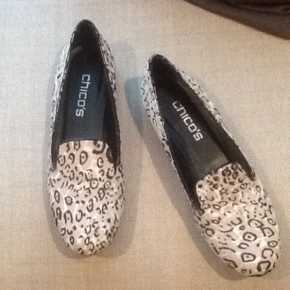 Shoes, flats by Chicos 7.5M