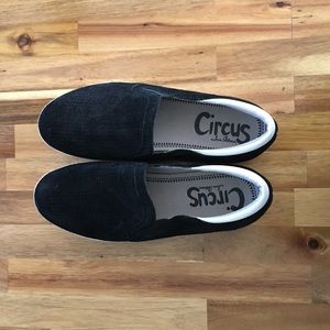 Never worn without box or tags