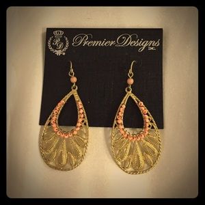 Premier Designs Earrings