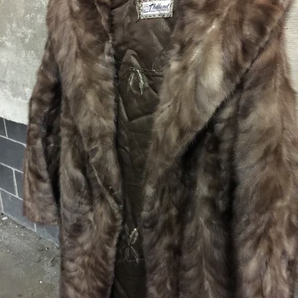 marcel thellend fourrures - Picture 3 of 4