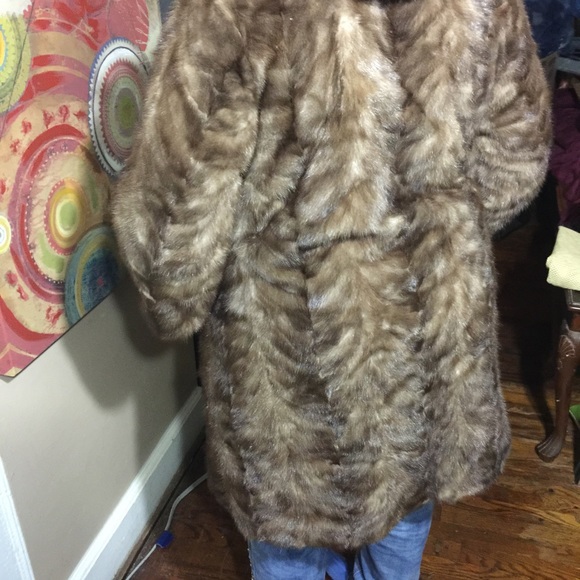 marcel thellend fourrures - Picture 4 of 4